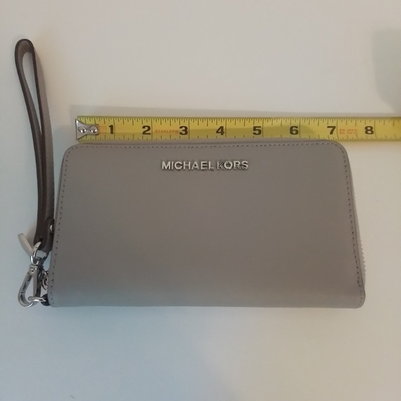 Michael Kors Gray Wristlet Wallet - Picture 1 of 9